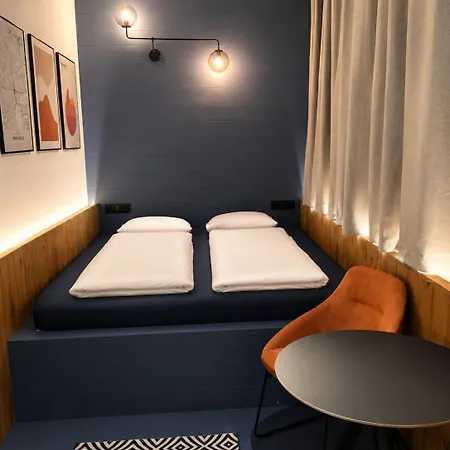 Center - Blue Apartment